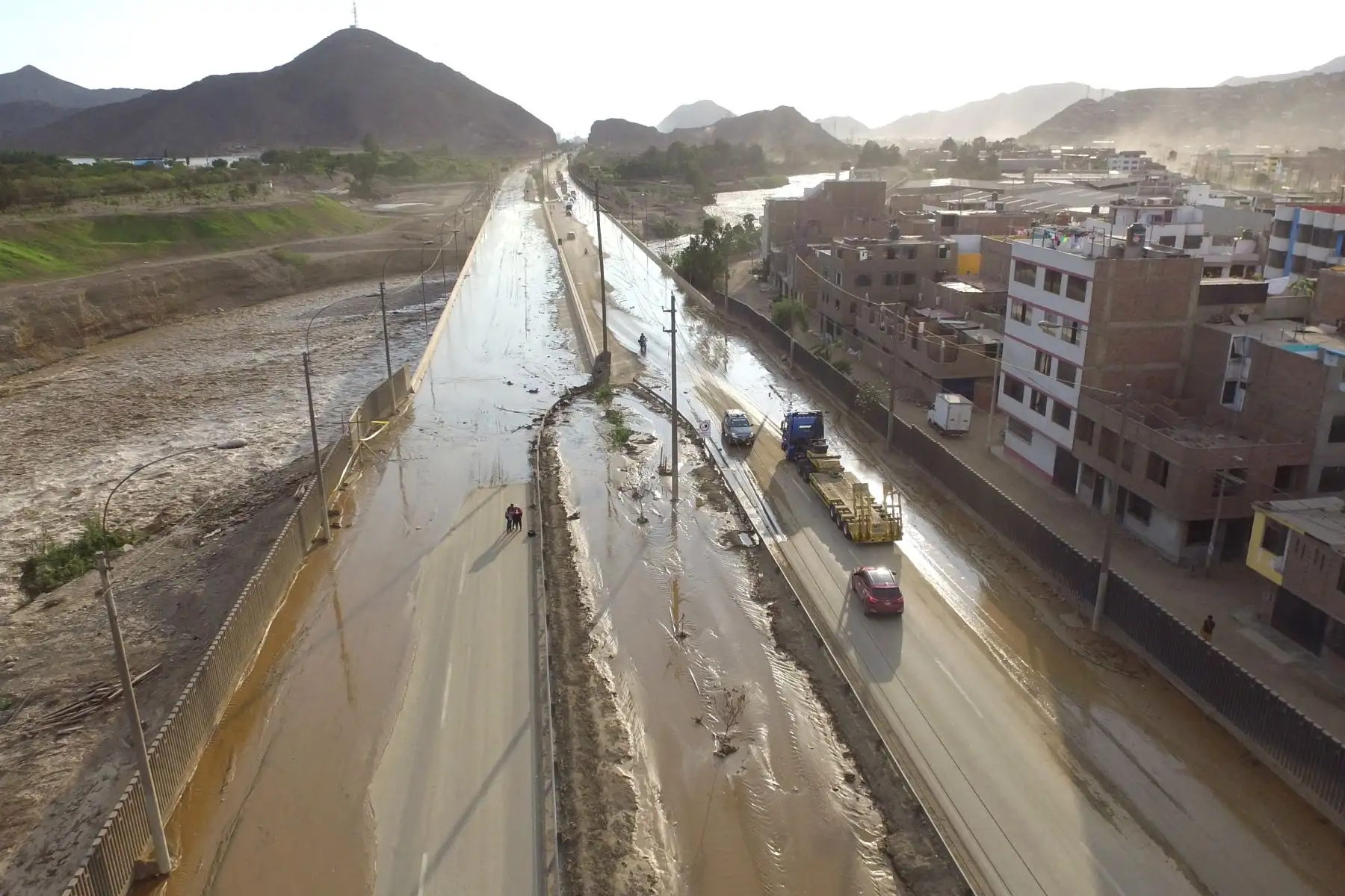 LIMA,PERÚ-MARZO 16.Desborde del río Huaycoloro restringe tránsito en la vía Prialé. Foto: ANDINA/archivo.