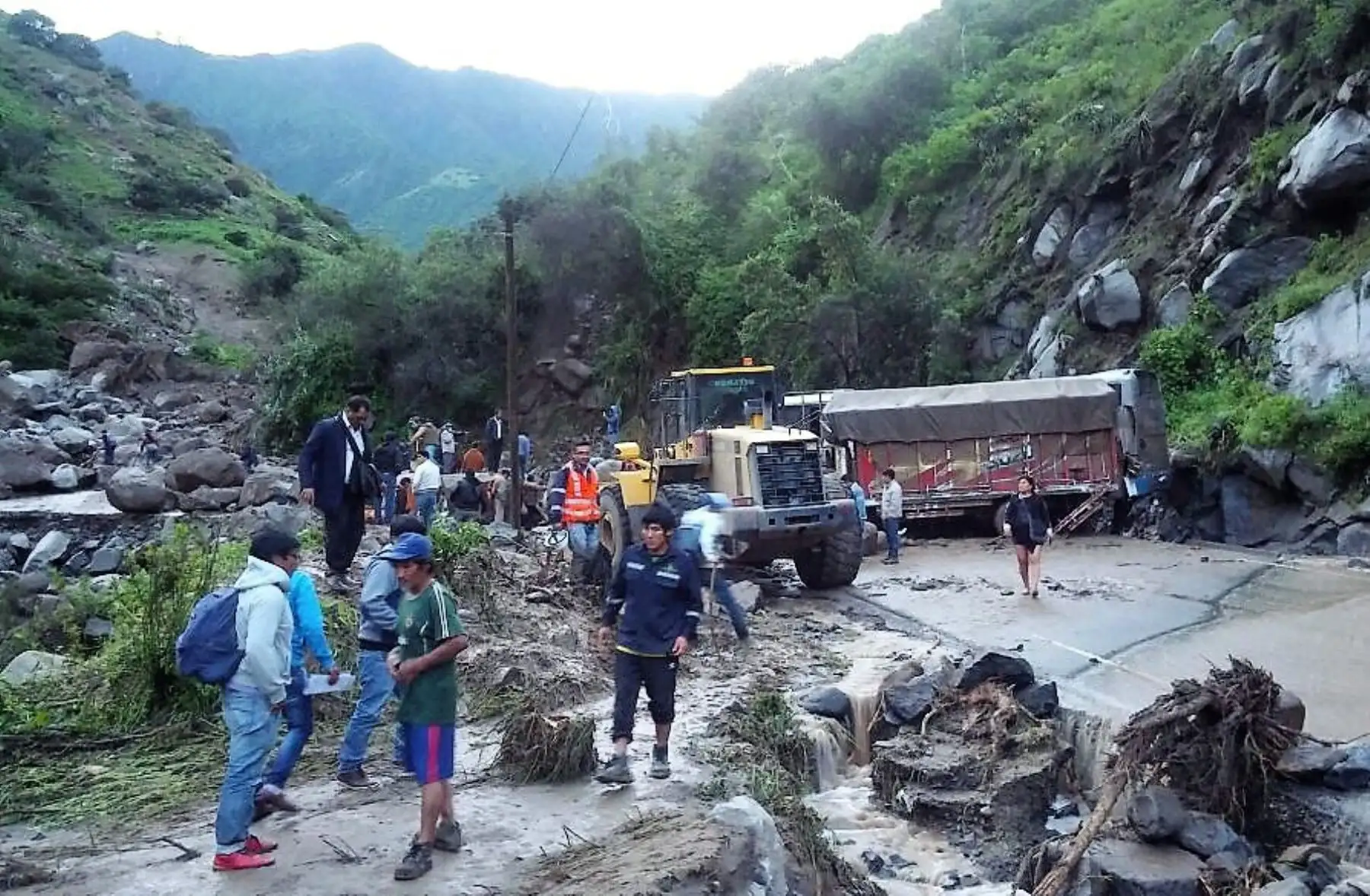 Tres fallecidos deja caida de huaico en zona de Rayapampa, en Otuzco, La Libertad. Foto: ANDINA/Difusión