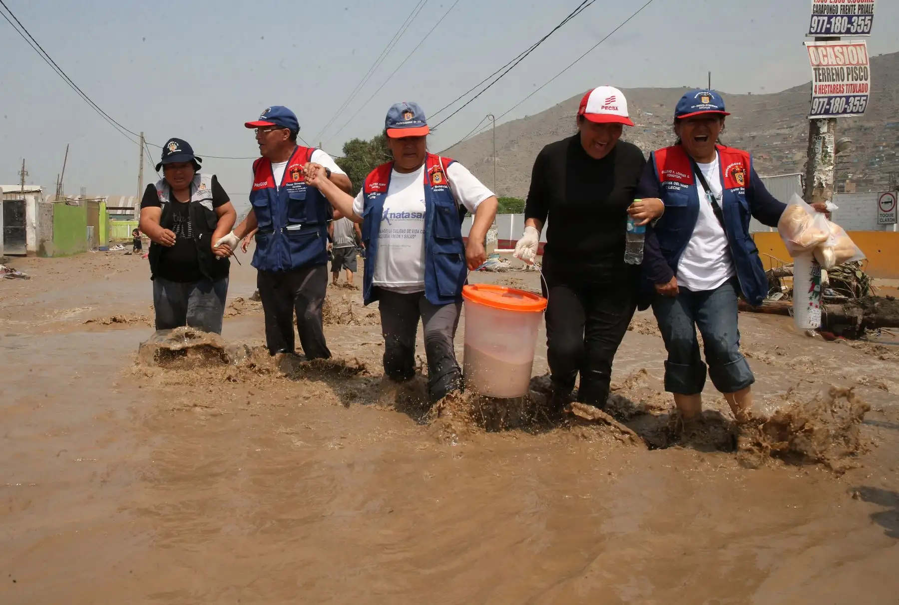 LIMA,PERÚ-MARZO 18. Desborde de río Rimac Carapongo Huachipa  inunda viviendas y avenidas. Foto: ANDINA/Vidal Tarqui