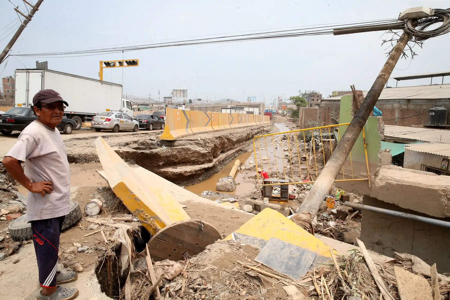 LIMA,PERÚ-MARZO 19. Damnificados por el huaico en Carapongo. Foto: ANDINA/Vidal Tarqui