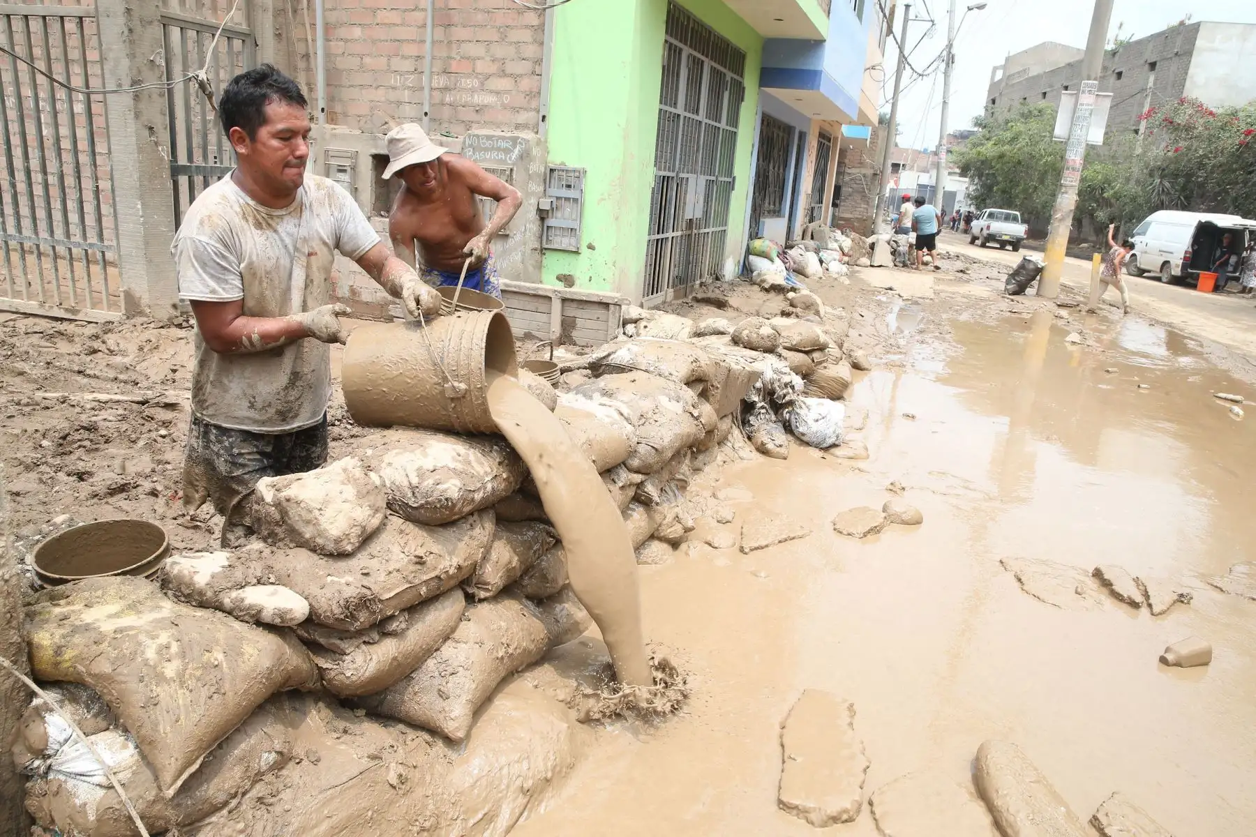 LIMA,PERÚ-MARZO 19. Damnificados por el huaico en Carapongo. Foto: ANDINA/Vidal Tarqui