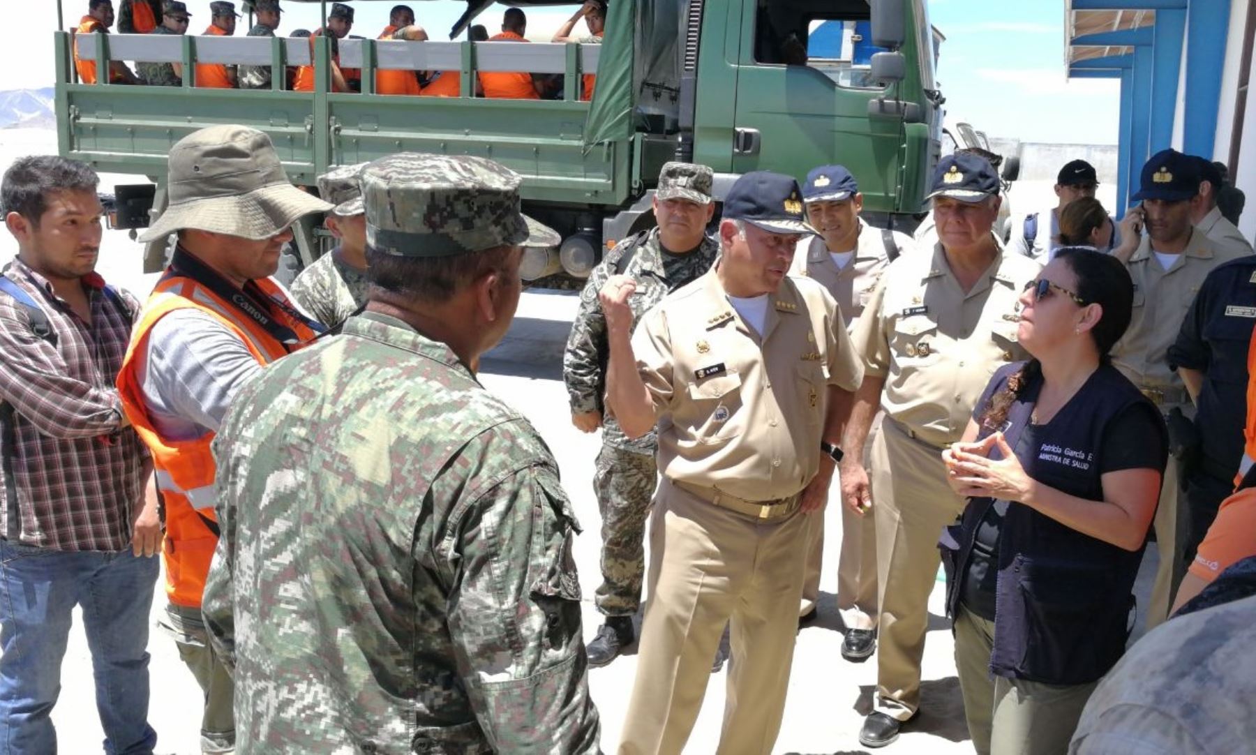 Ministra de Salud, Patricia García, coordinó envío de ayuda a Huarmey y Casma con las Fuerzas Armadas.