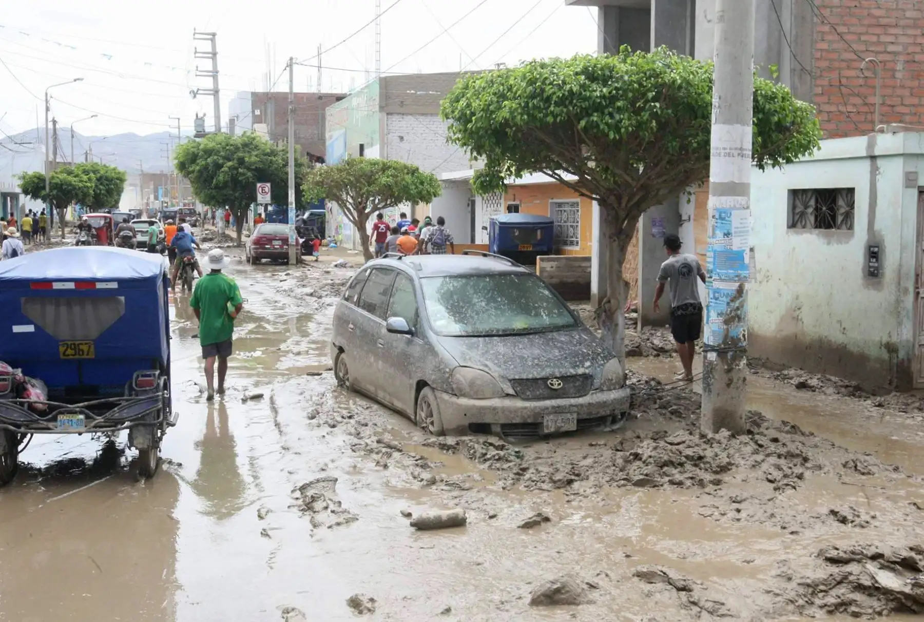 La ciudad de Huarmey en el sur de la región Áncash se encuentra inundada por las intensas lluvias y el desborde de ríos. Foto: ANDINA/Jhony Laurente