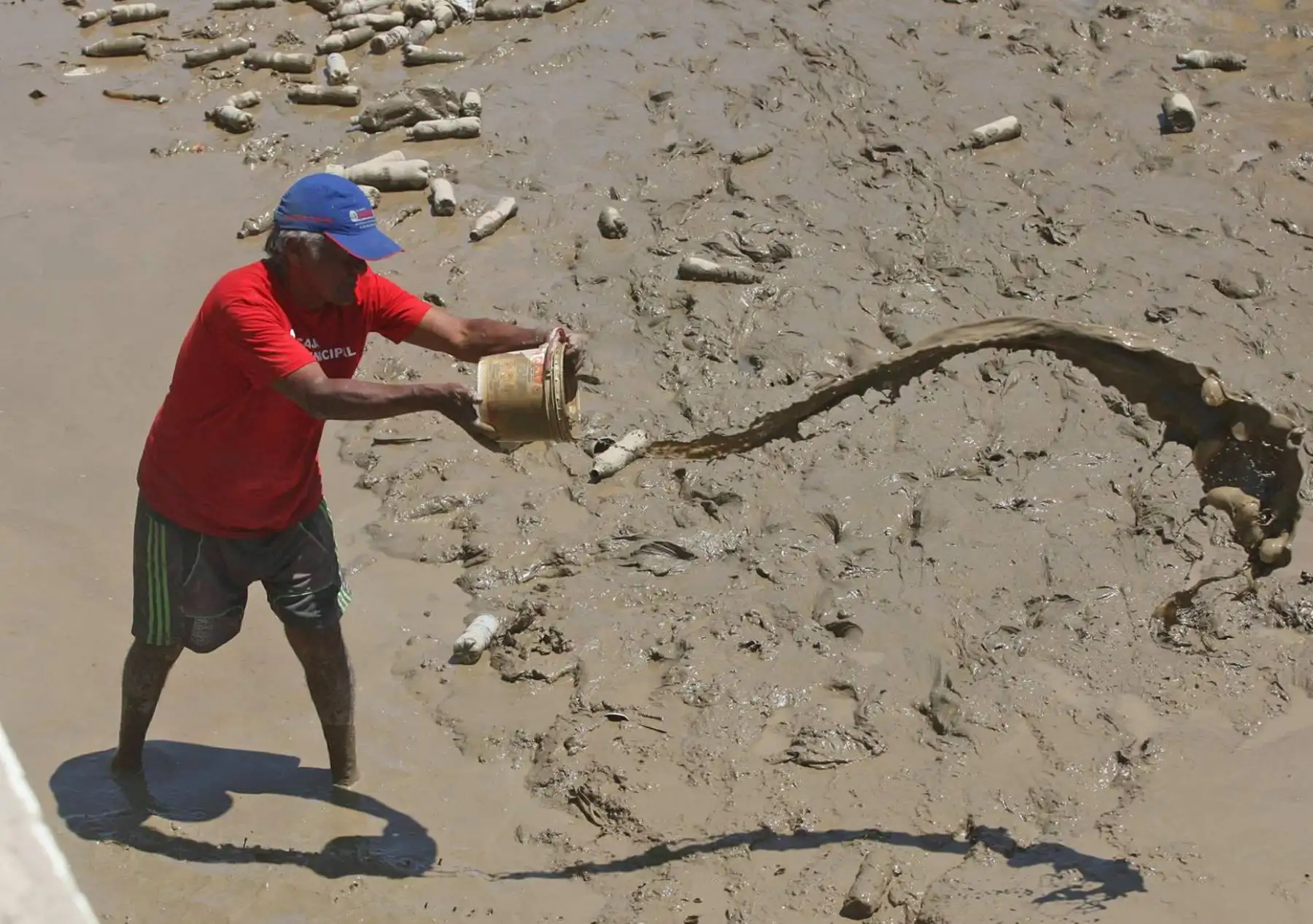 La ciudad de Huarmey en el sur de la región Áncash se encuentra inundada por las intensas lluvias y el desborde de ríos. Foto: ANDINA/Jhony Laurente