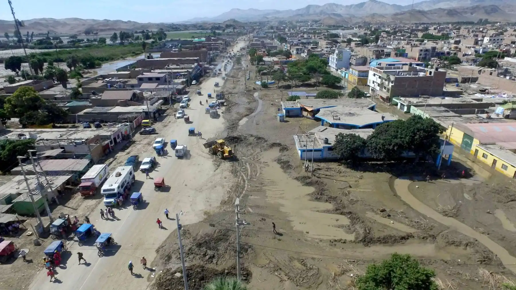 La ciudad de Huarmey en el sur de la región Áncash se encuentra inundada por las intensas lluvias y el desborde de ríos. Foto: ANDINA/Jhony Laurente