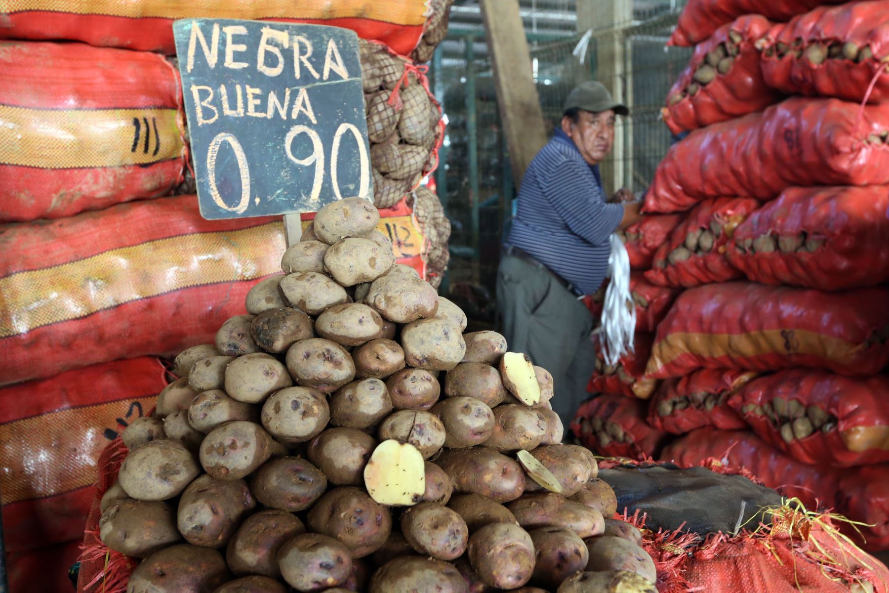 Mercado mayorista de alimentos de Lima. ANDINA/Dante Zegarra