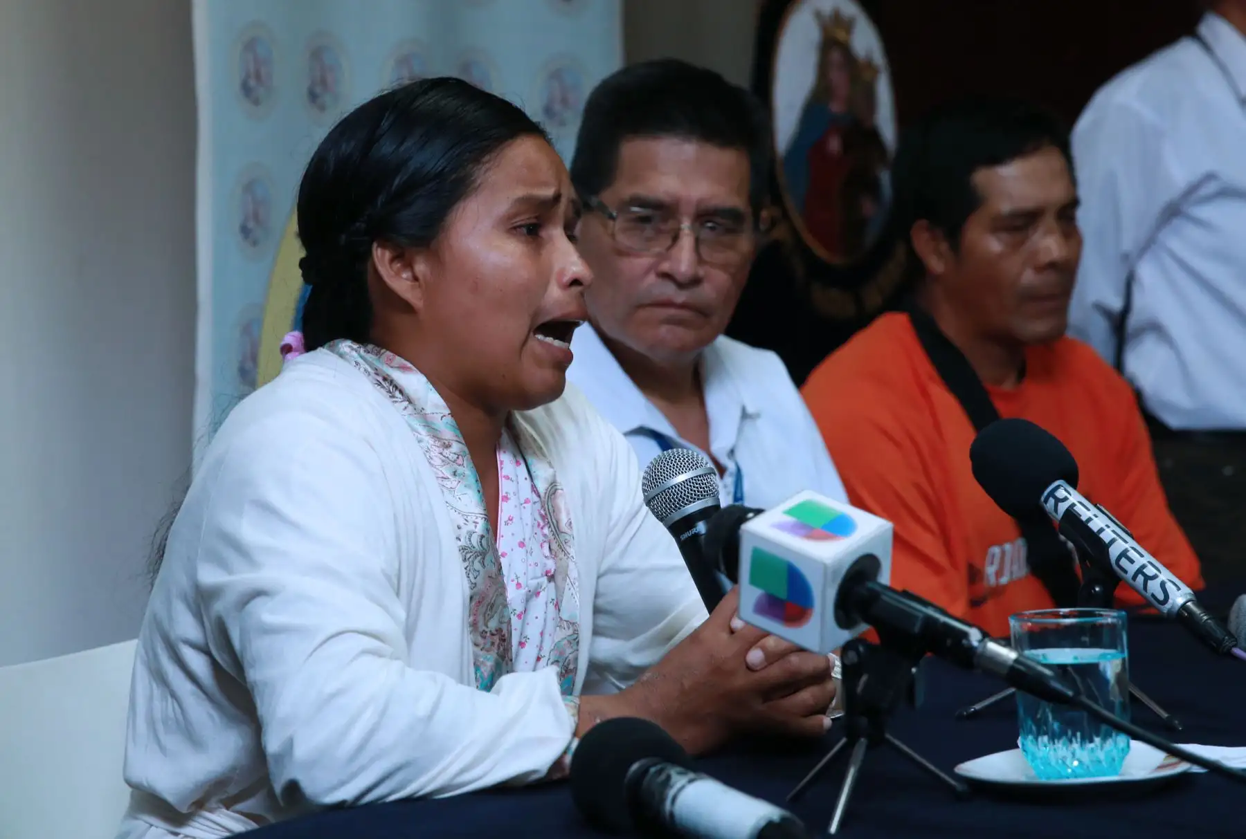 LIMA PERÚ, MARZO 22. El director del hospital María Auxiliadora, Julio Medina, presentó en conferencia de prensa Evangelina Chamorro, la mujer que sobrevivió al huaico en Punta Hermosa  Foto: ANDINA/Norman Córdova
