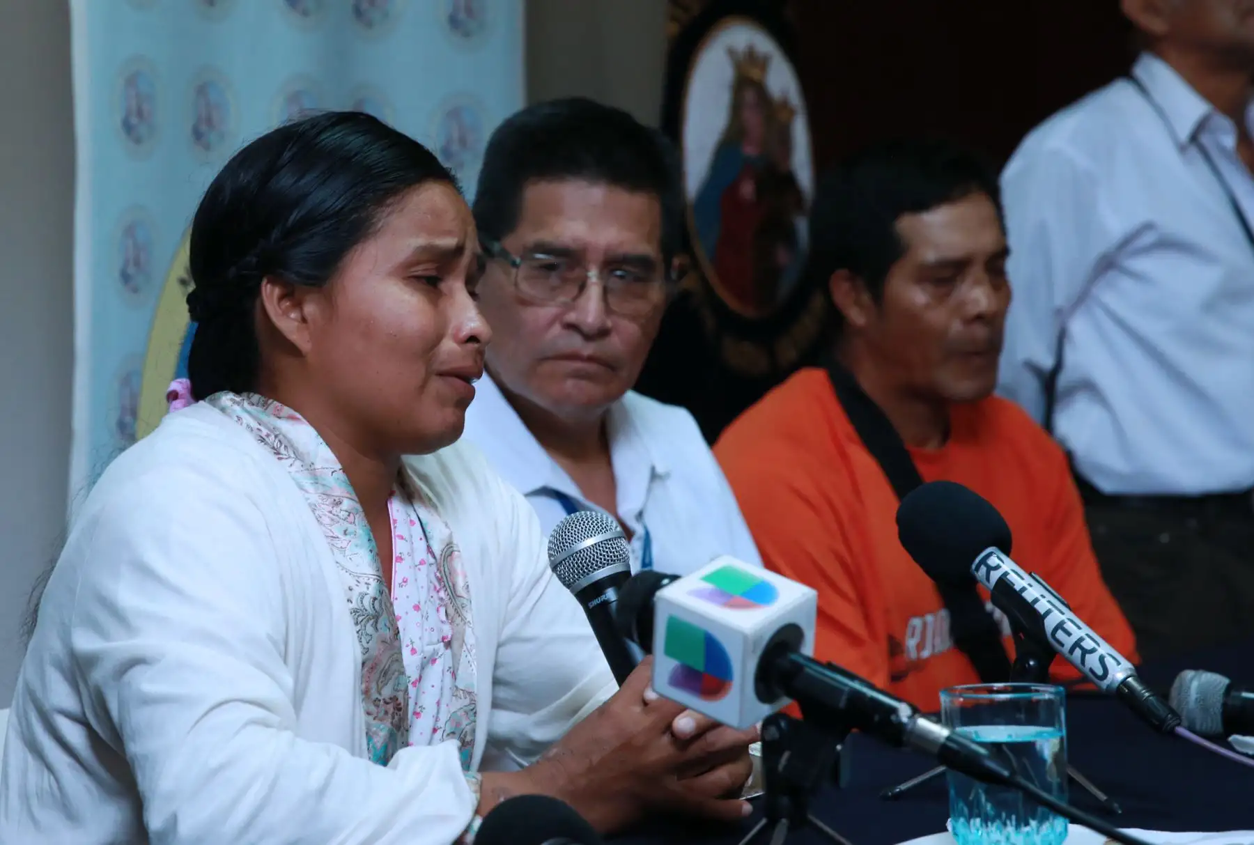 LIMA PERÚ, MARZO 22. El director del hospital María Auxiliadora, Julio Medina, presentó en conferencia de prensa Evangelina Chamorro, la mujer que sobrevivió al huaico en Punta Hermosa  Foto: ANDINA/Norman Córdova