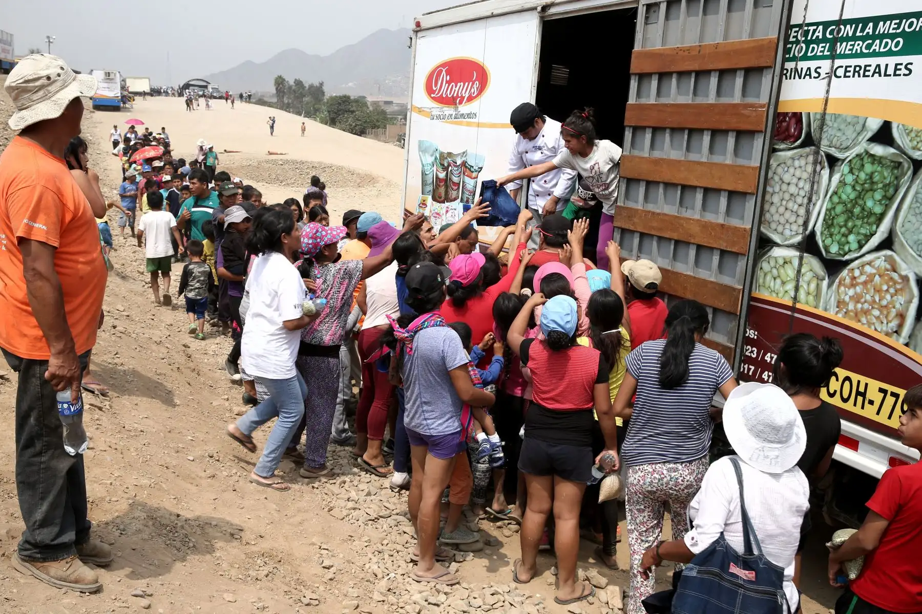 LIMA,PERÚ-MARZO 22.Campamento de familias damnificadas de Santa María baja, Carapongo en Lurigancho Chosica.Foto:ANDINA/archivo.
