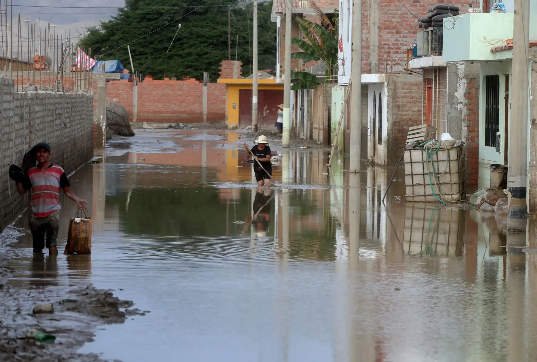HUARMEY -PERÚ-MARZO 22. La ciudad de Huarmey en el sur de la región Áncash se encuentra inundada por las intensas lluvias y el desborde de ríos. Foto: ANDINA/Vidal Tarqui