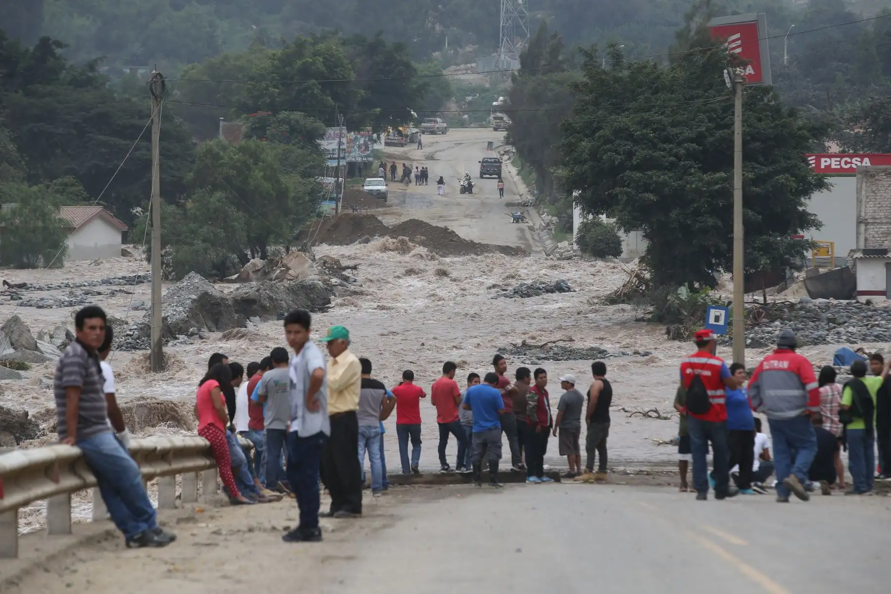 LIMA,PERÚ-MARZO 23.Desborde del río Rímac en Cupiche a la altura del km 44.5 de la carretera Central. Foto: ANDINA/archivo.