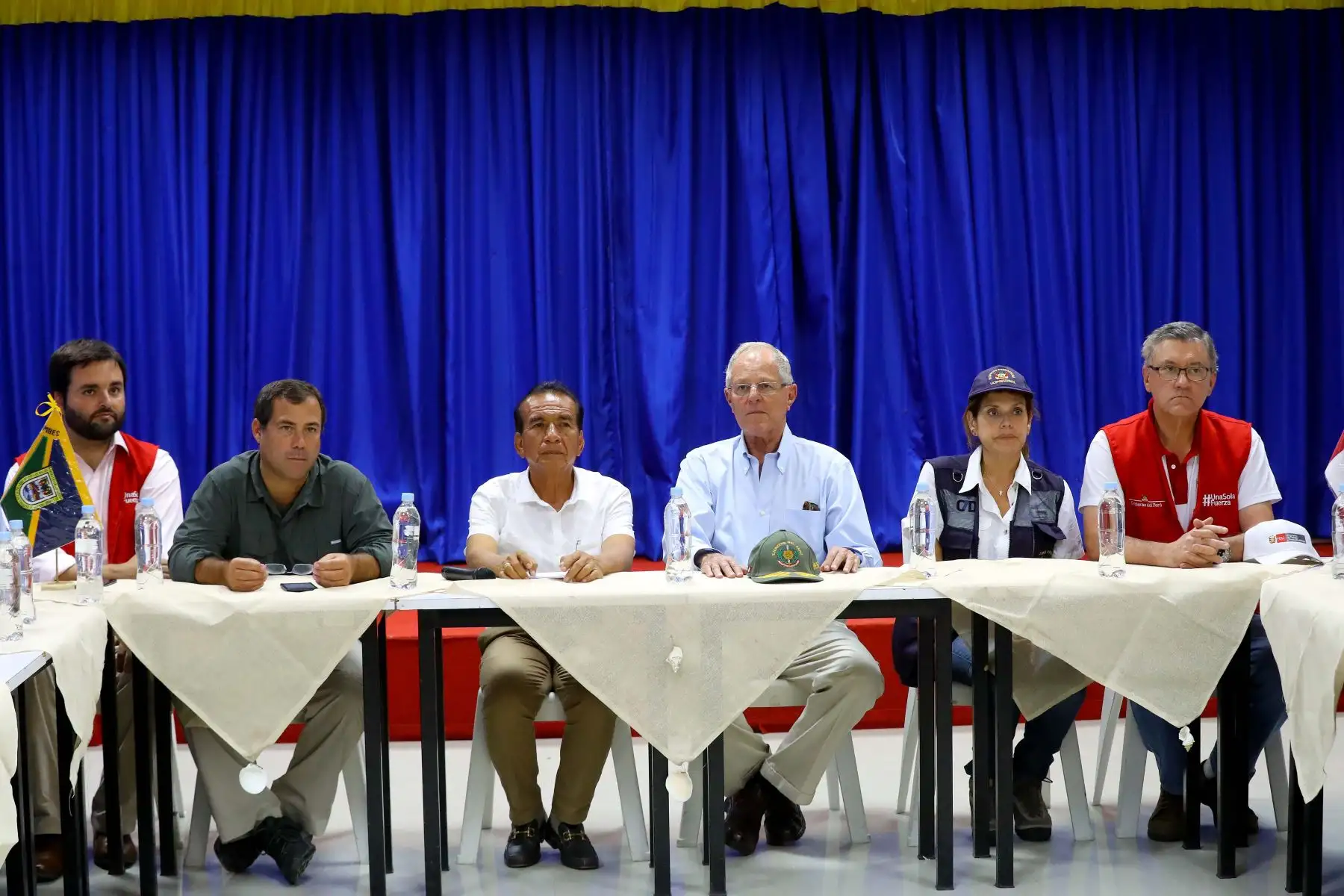 TUMBES PERÚ, MARZO 25. Jefe de Estado recorrió zonas afectadas por las lluvias e inundaciones en Tumbes y recibió reporte de la situación y las acciones para afrontar la emergencia, en el Centro de Operaciones de Emergencia Regional (COER) de esa región. Foto: ANDINA/Prensa Presidencia