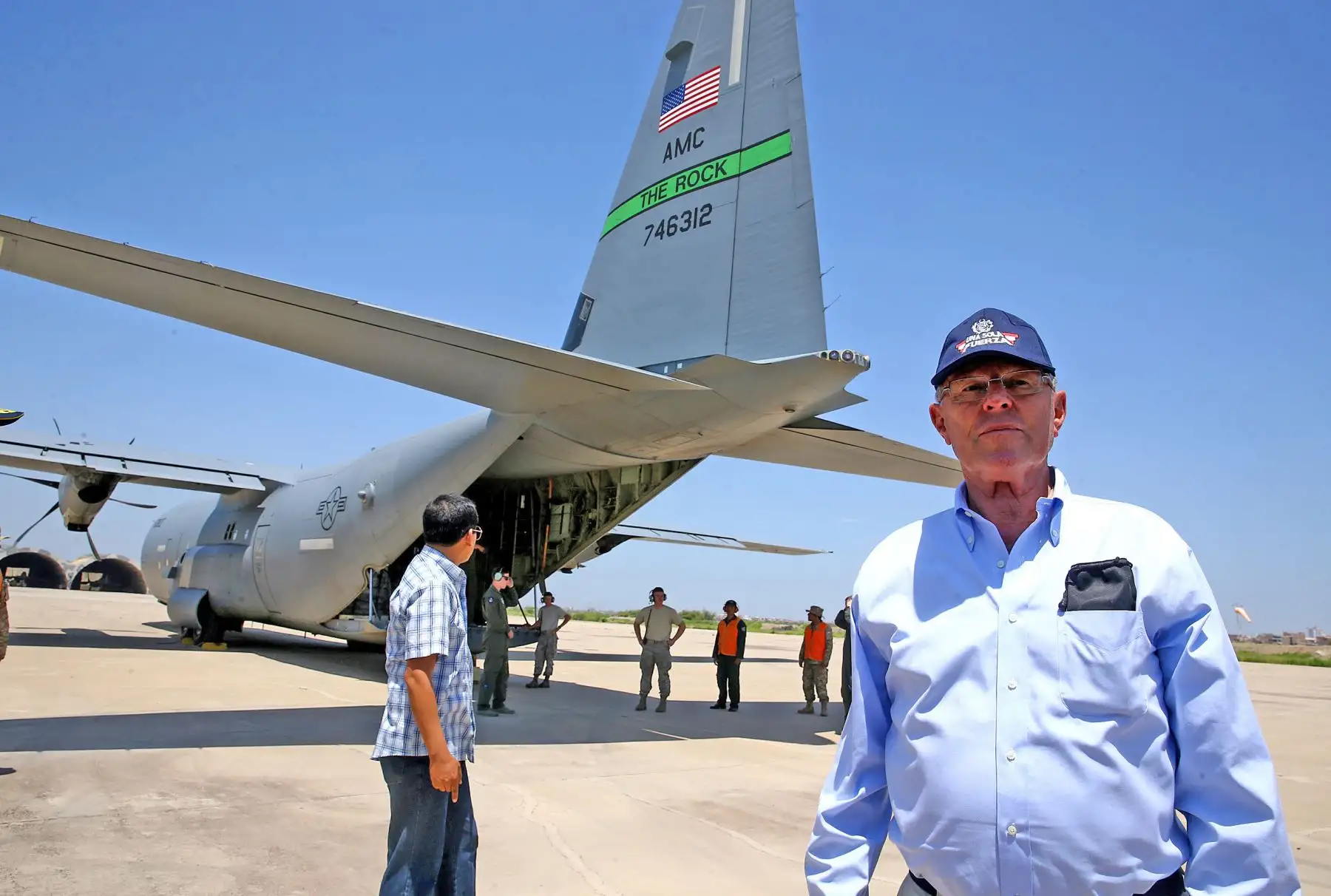 Presidente Kuczynski recibió ayuda humanitaria de EEUU en aeropuerto de Chiclayo. Foto: ANDINA/ Prensa Presidencia