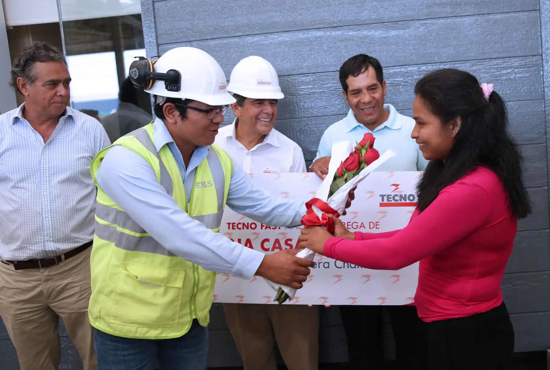 LIMA,PERÚ- ABRIL 10. Evangelina Chamorro inicia una nueva vida con casa segura ante desastres. Foto: ANDINA/Norman Córdova