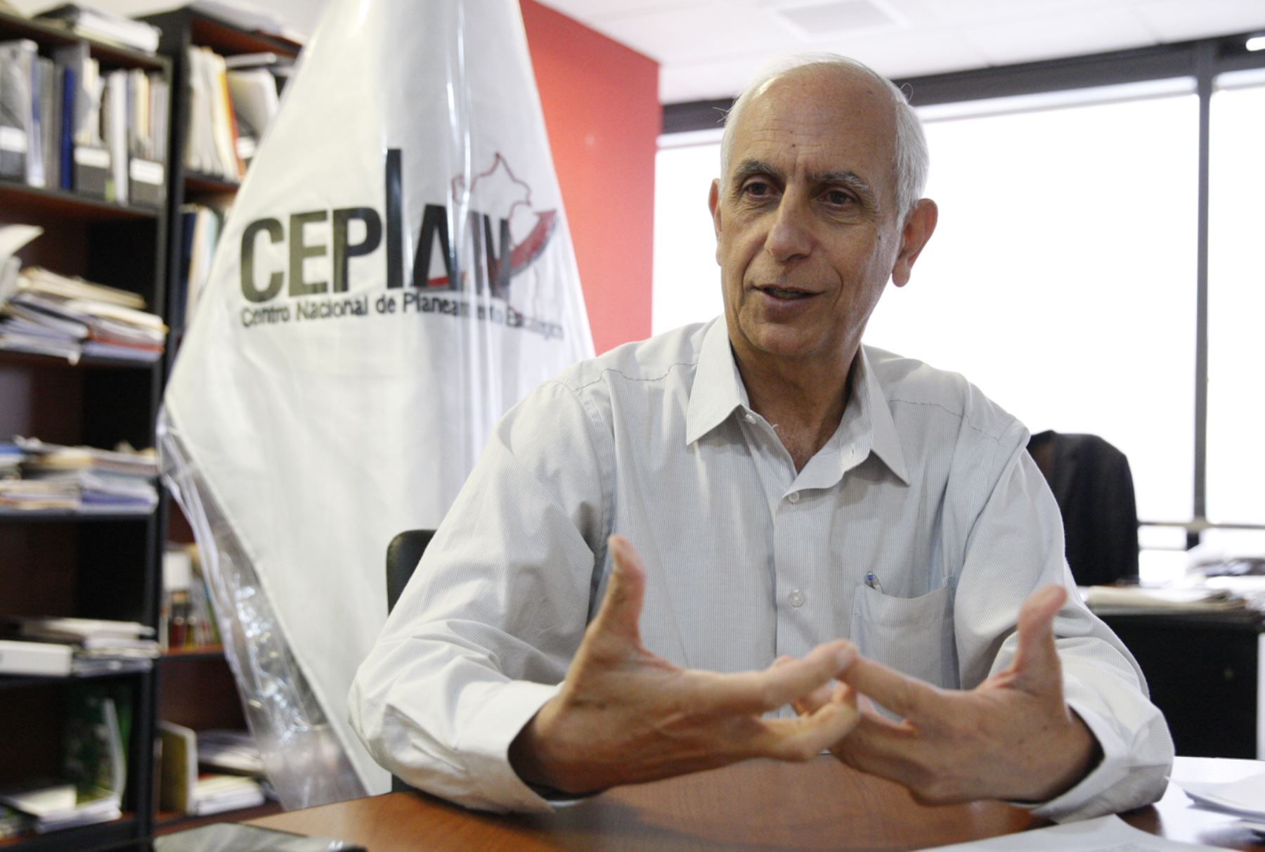Presidente del Consejo Directivo de Ceplan, Javier Abugattás. ANDINA/Eddy Ramos