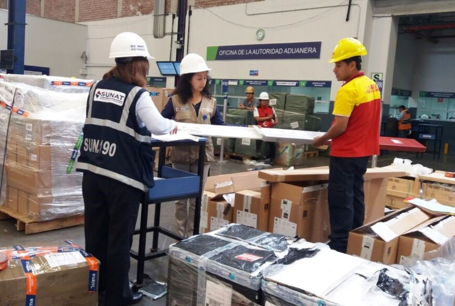 SUNAT: Despacho aduanero electrónico reduce tiempo y trámites de importaciones | Noticias | Agencia Peruana de Noticias Andina