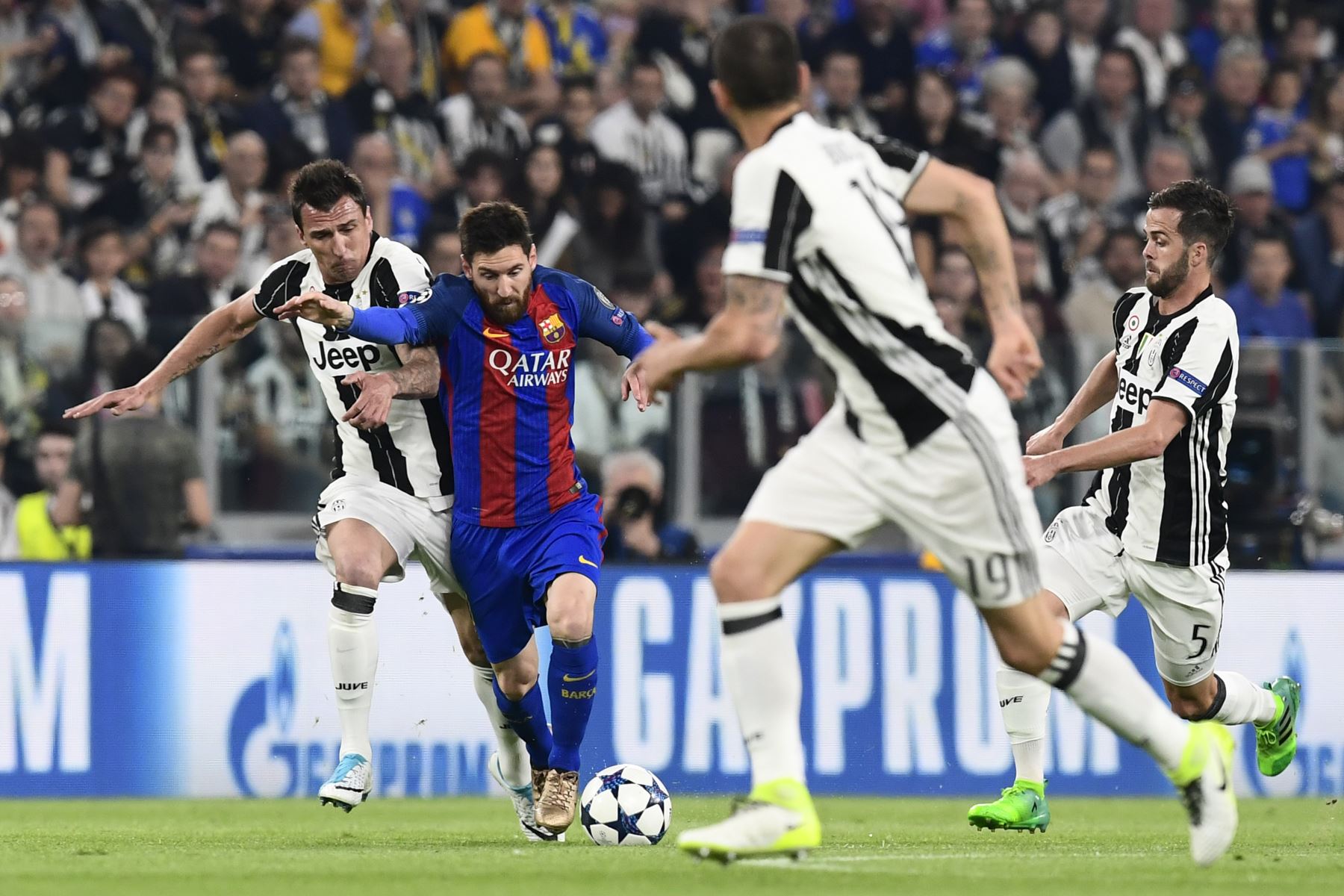 Barcelona, Juventus. Foto: AFP.