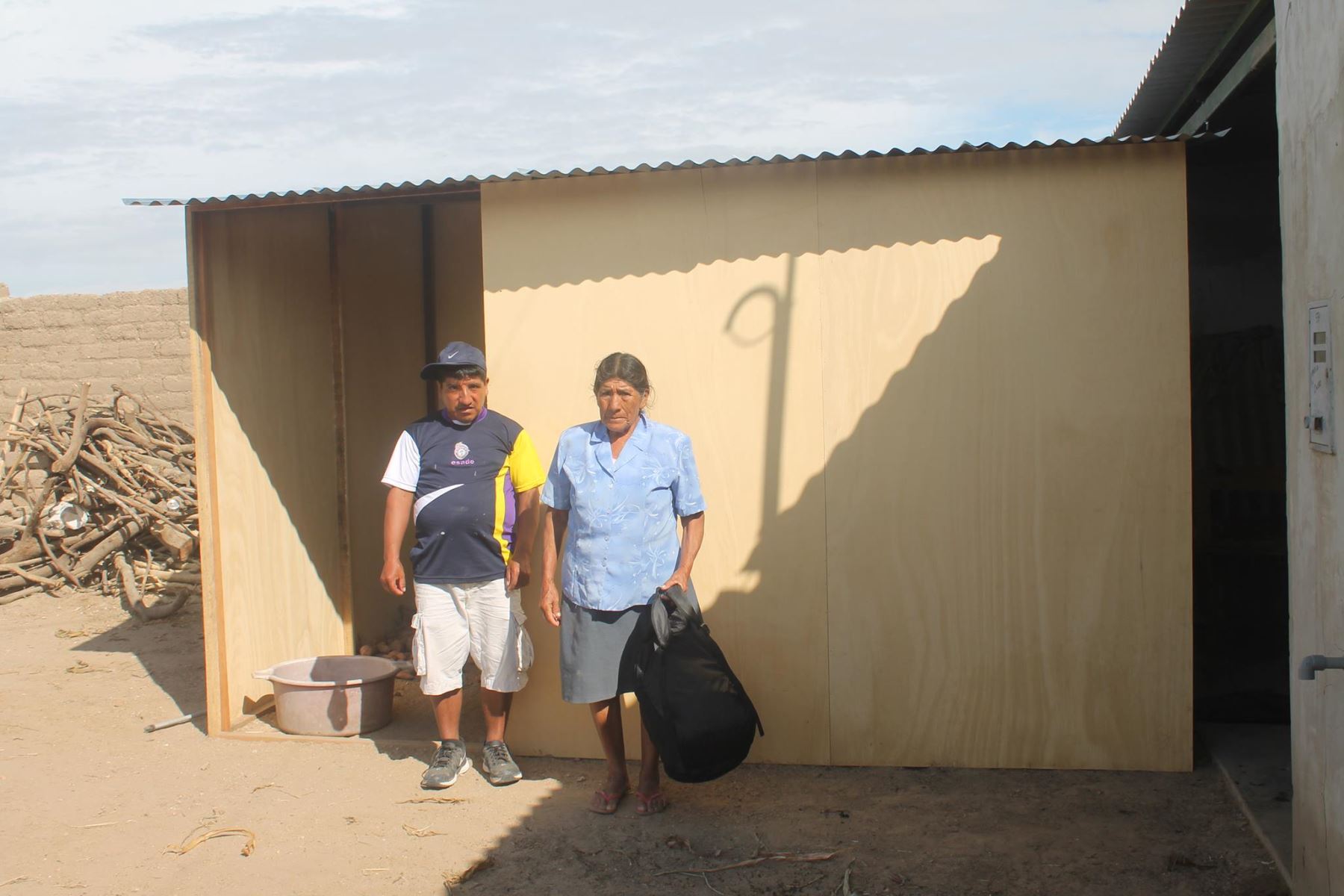 Entregan módulos de vivienda a los damnificados por lluvias en Chiclayo. ANDINA