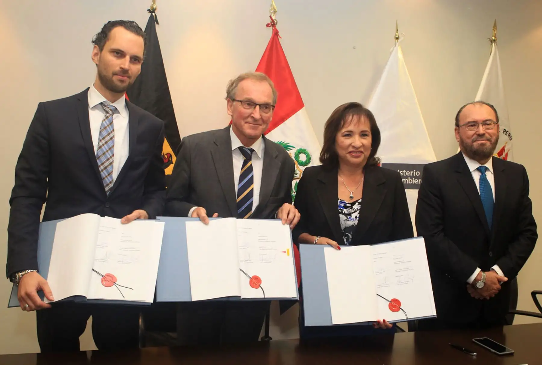 Gobierno Alemán dona 10 millones de euros para reforzar conservación de áreas protegidas marinas. ANDINA/Héctor Vinces. ANDINA/Héctor Vinces