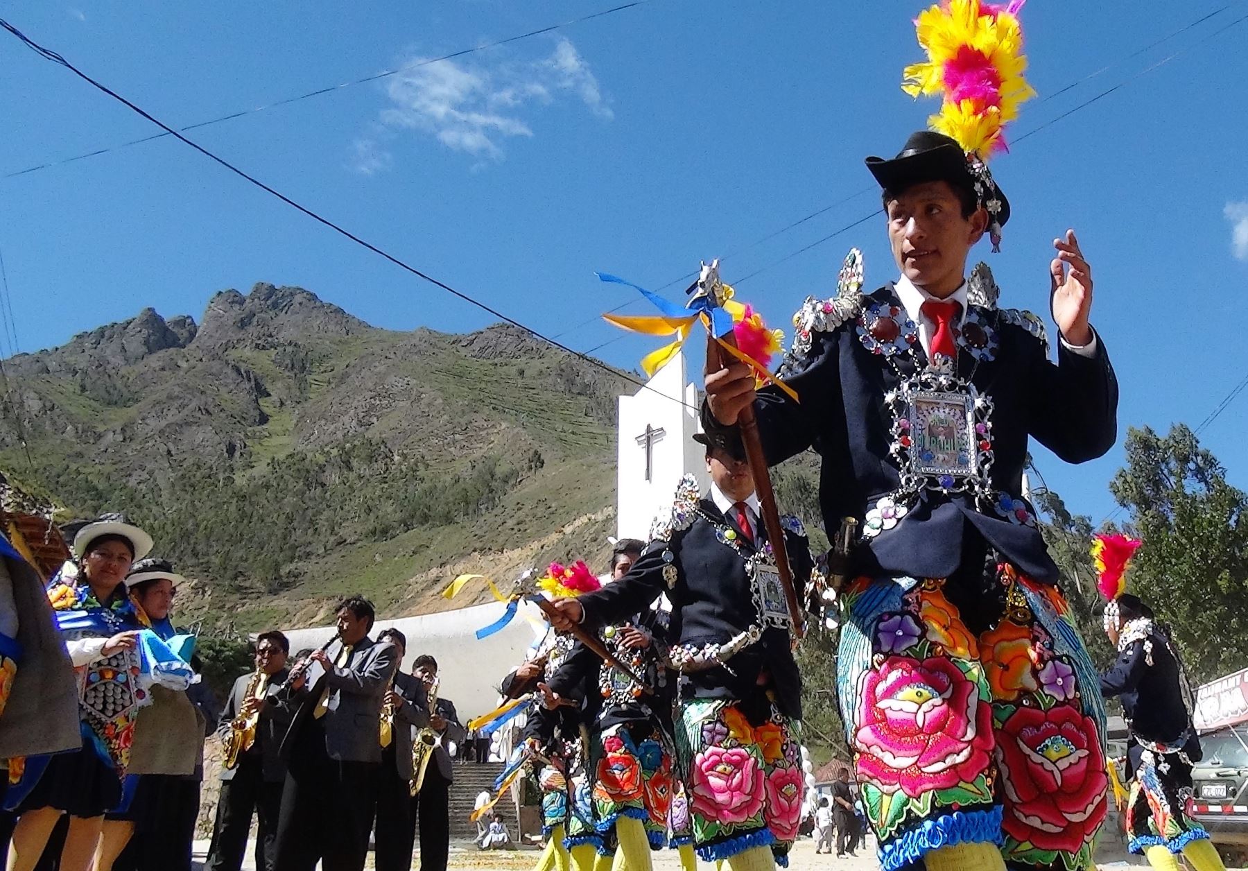 La festividad del Señor de Muruhuay, cuya celebración central se desarrolla en el distrito de Acobamba, provincia de Tarma, región Junín, fue declarada Patrimonio Cultural de la Nación el 25 de abril de 2017. ANDINA