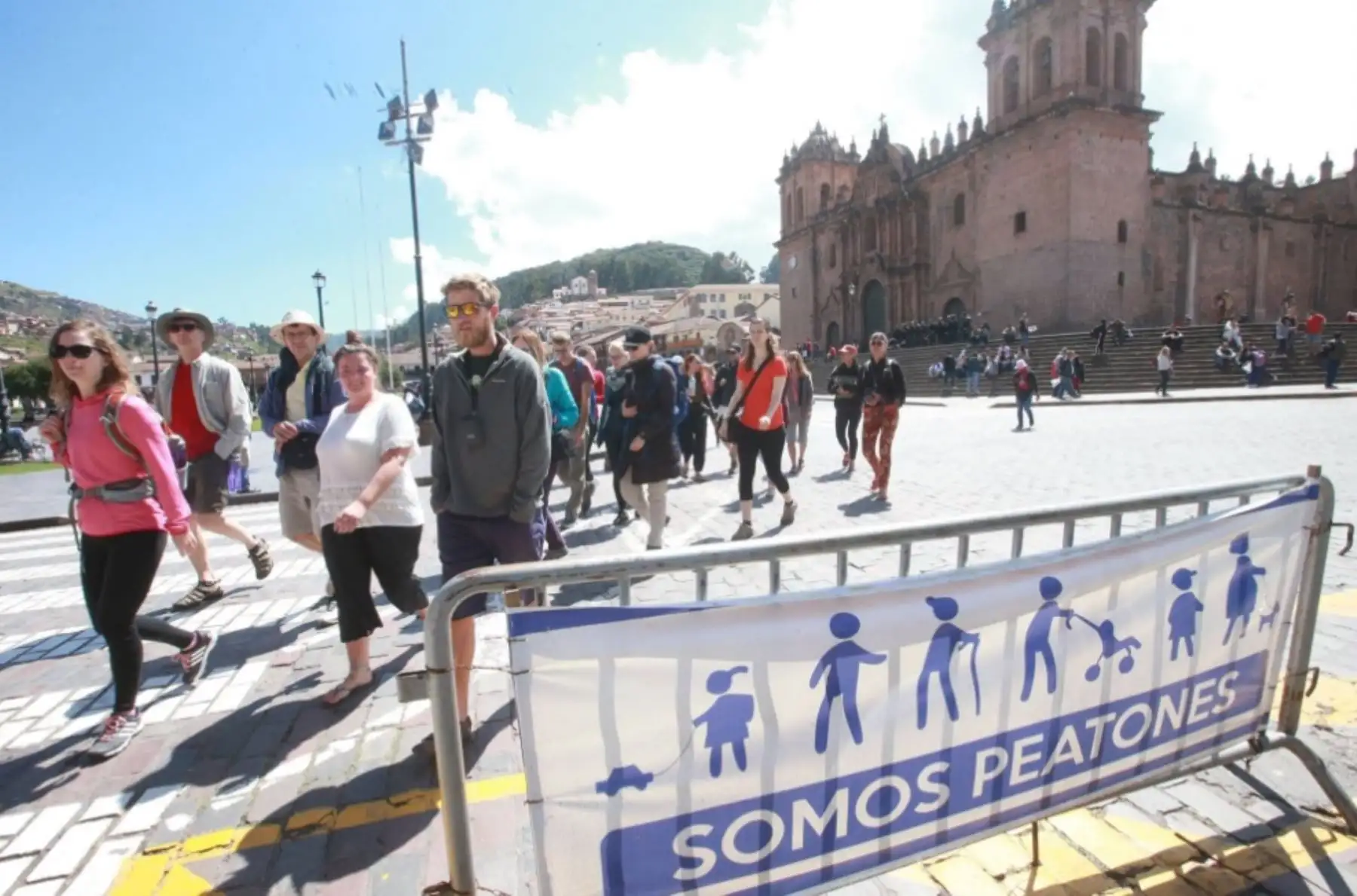 El alcalde provincial del Cusco, Carlos Moscoso, informó que se ampliarán a 10 el número de calles restringidas para el tránsito de vehículos en las zonas aledañas a la Plaza de Armas.