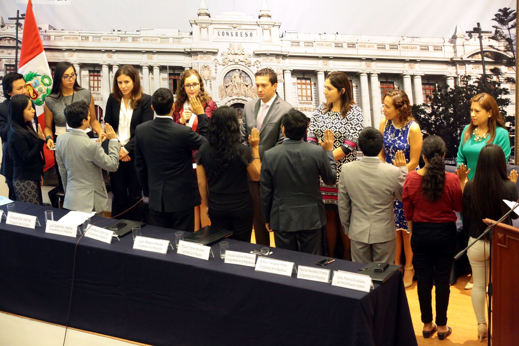 Juramentación del Parlamento Joven.