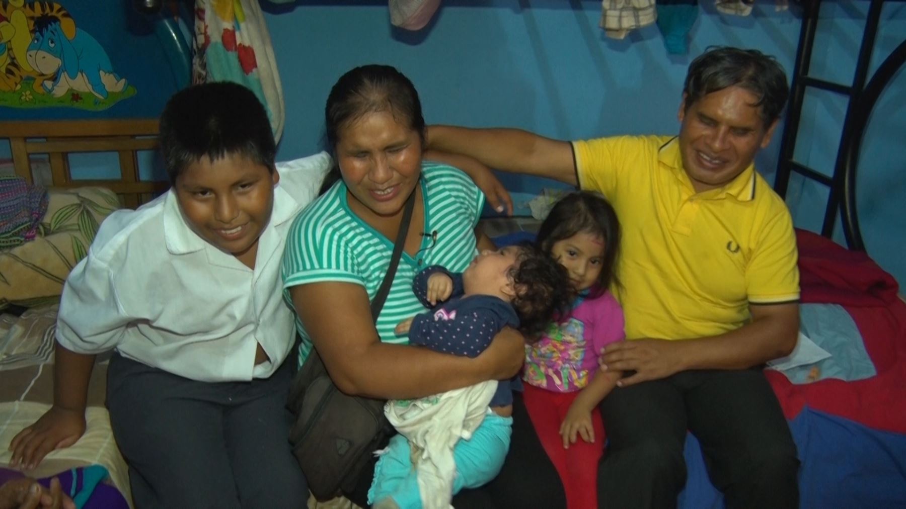 Graciela Gálvez, madre invidente que lucha día a día por sacar adelante a sus hijos. Foto: Andina/Difusión