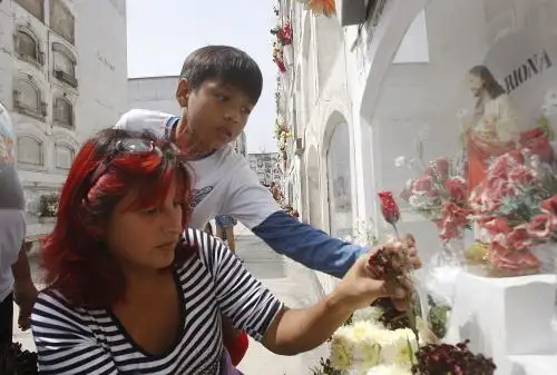 Cementerio El Ángel espera recibir a más de 30,000 visitantes por el Día de la Madre. Foto:ANDINA/archivo.