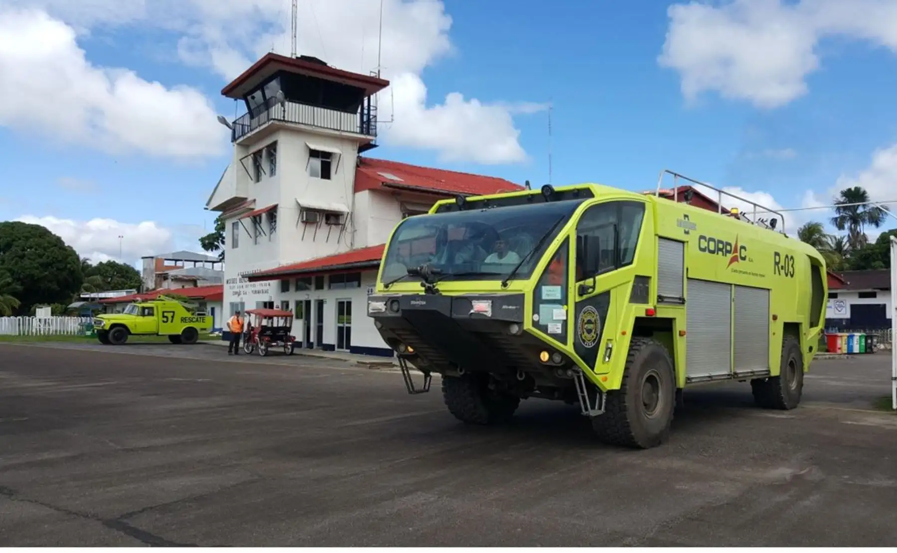 En los últimos años, Corpac realizó inversiones para renovar no solo su parque automotor de vehículos contra incendios, sino también sus elementos indispensables en el Servicio de Salvamento y Extinción de Incendios.