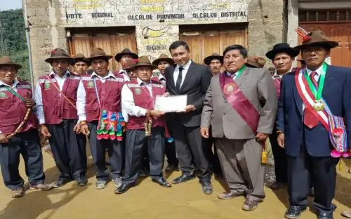 Reconocimiento a la calidad empresarial al productor puneño ganador del Premio Mundial del Mejor Café de Calidad