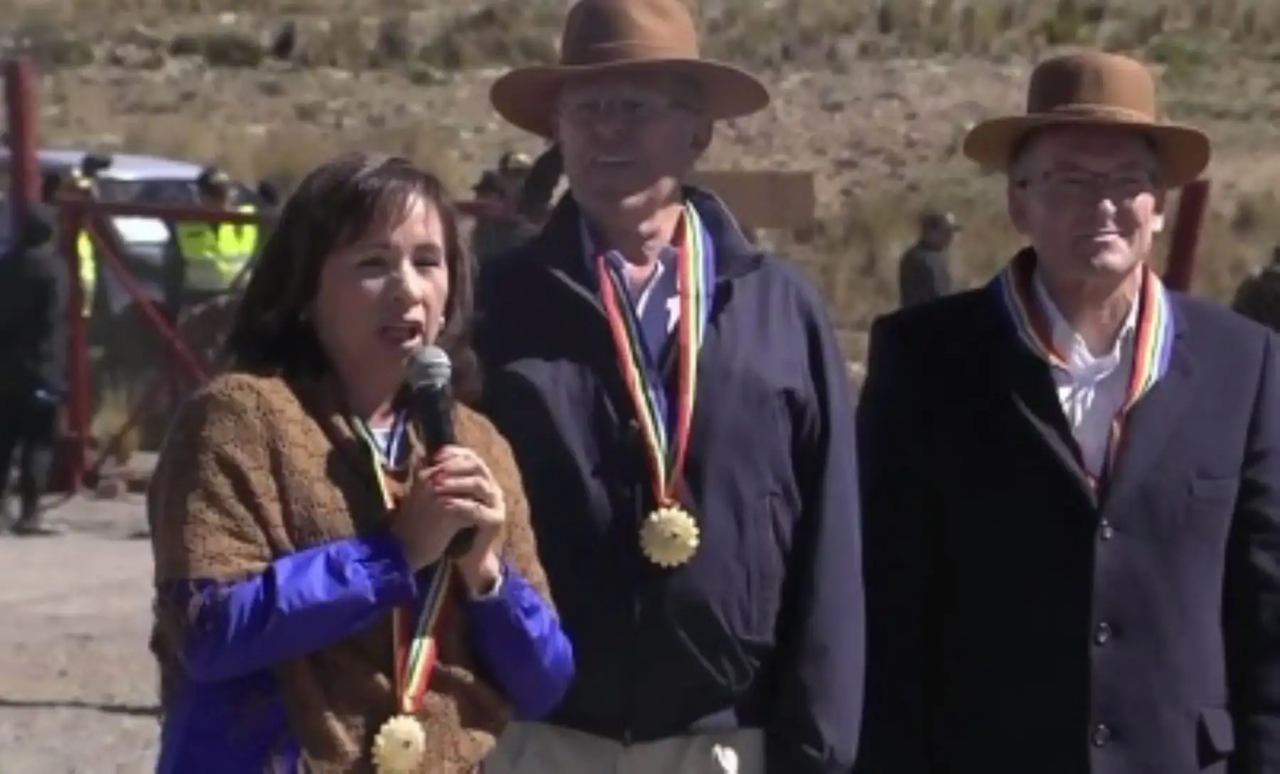Ministra del Ambiente, Elsa Galarza, destaca conversación de la vicuña y apoyo a comunidades altoandinas en ceremonia por el 50 aniversario de creación de la Reserva Nacional Pampa Galeras Bárbara D
