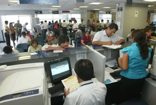 Atención al público en Sunat. ANDINA/Difusión