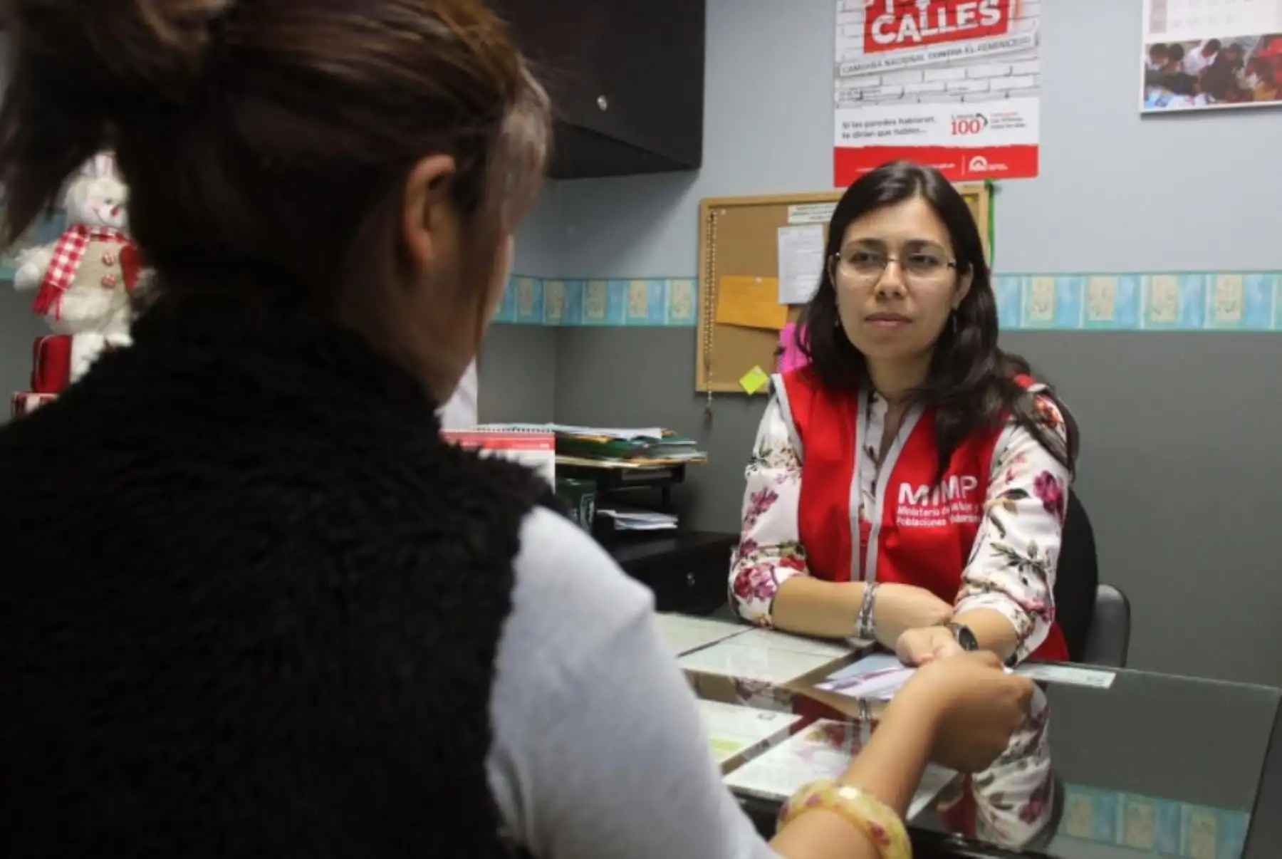 En el Perú 300 centros de emergencia mujer recibieron 44 denuncias por tentativas de feminicidios. ANDINA/Difusión