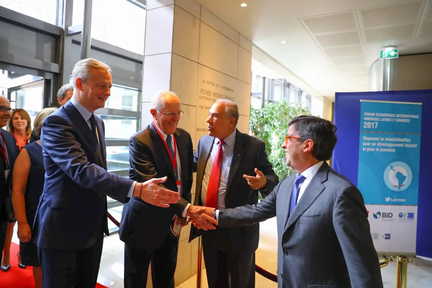 El presidente de la República, Pedro Pablo Kuczynski, participa en el Foro Económico Internacional de América Latina y el Caribe en París. Foto: ANDINA/ Prensa Presidencia