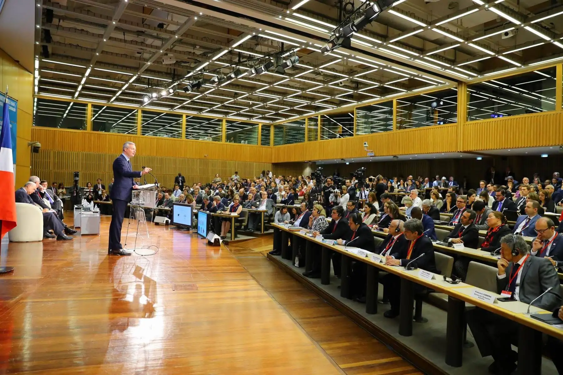 El presidente de la República, Pedro Pablo Kuczynski, participa en el Foro Económico Internacional de América Latina y el Caribe en París. Foto: ANDINA/ Prensa Presidencia