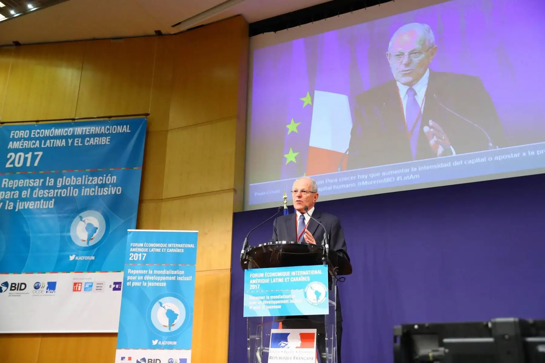 El presidente de la República, Pedro Pablo Kuczynski, participa en el Foro Económico Internacional de América Latina y el Caribe en París. Foto: ANDINA/ Prensa Presidencia