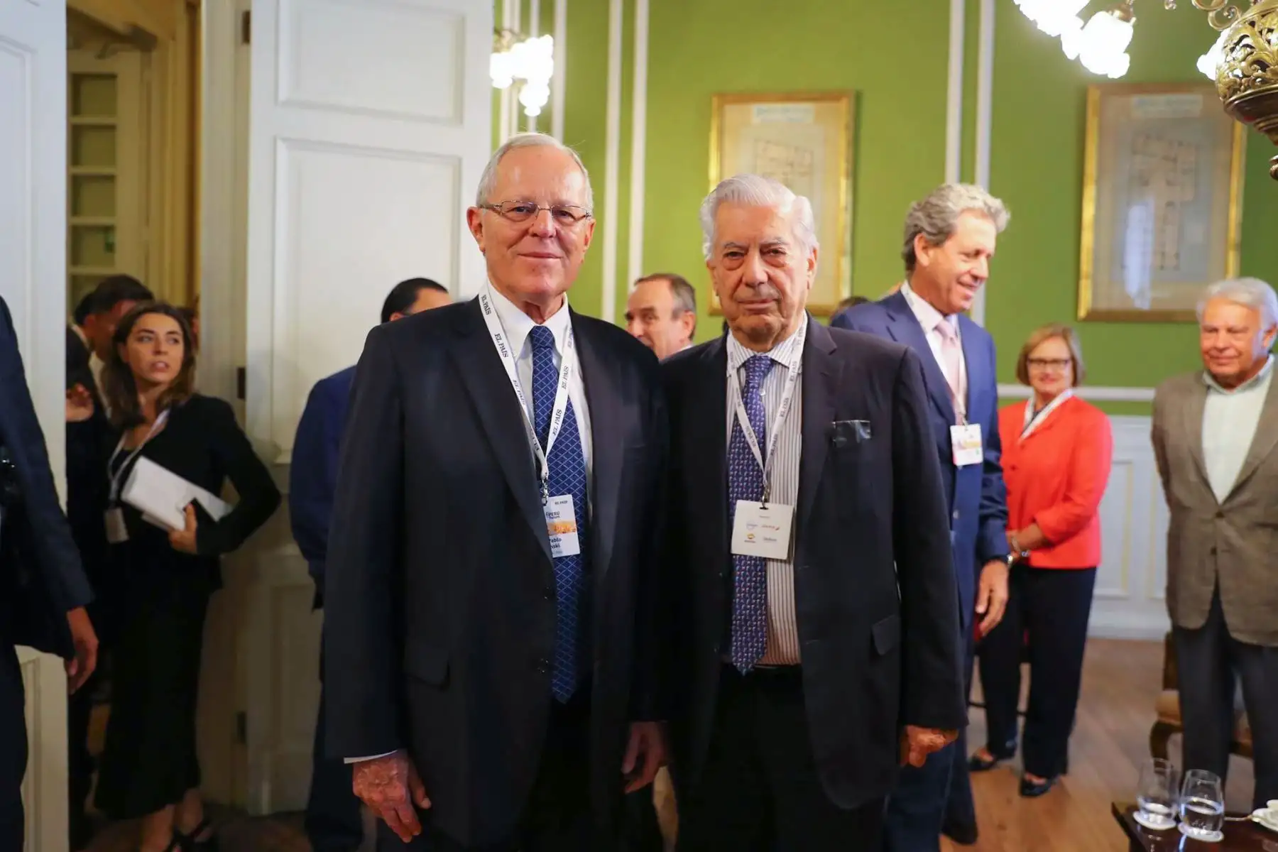 El jefe del Estado, Pedro Pablo Kuczynski, participa del foro “El Perú del Futuro”, organizado por el Grupo Prisa, en Madrid. Foto: ANDINA/ Andres Valle - Presidencia