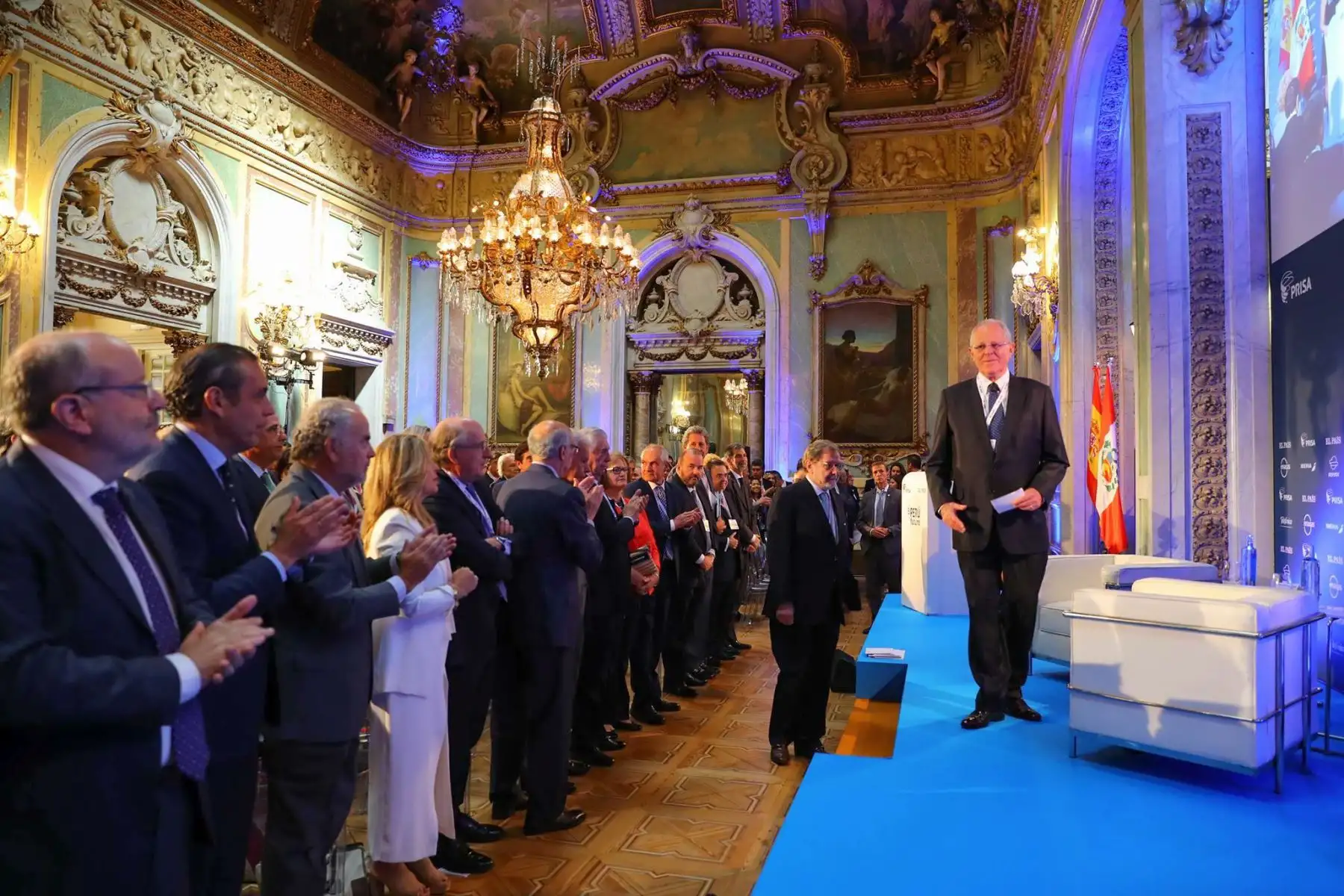 El jefe del Estado, Pedro Pablo Kuczynski, participa del foro “El Perú del Futuro”, organizado por el Grupo Prisa, en Madrid. Foto: ANDINA/ Andres Valle - Presidencia