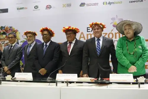 LIMA-PERÚ, JUNIO 15. Ministro de Comercio Exterior, Eduardo Ferreyros; Embajador de EE. UU en Perú, Brian A. Nichols y Jefa de DEVIDA Carmen Masías presentan Expo Amazónica 2017. Foto: ANDINA/ Eddy Ramos.