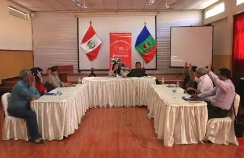 El acuerdo del consejo fue aprobado por mayoría a favor de los pobladores del anexo de Pachas (Chojata) y anexo de Huarina (Matalaque), de la provincia General Sánchez Cerro.