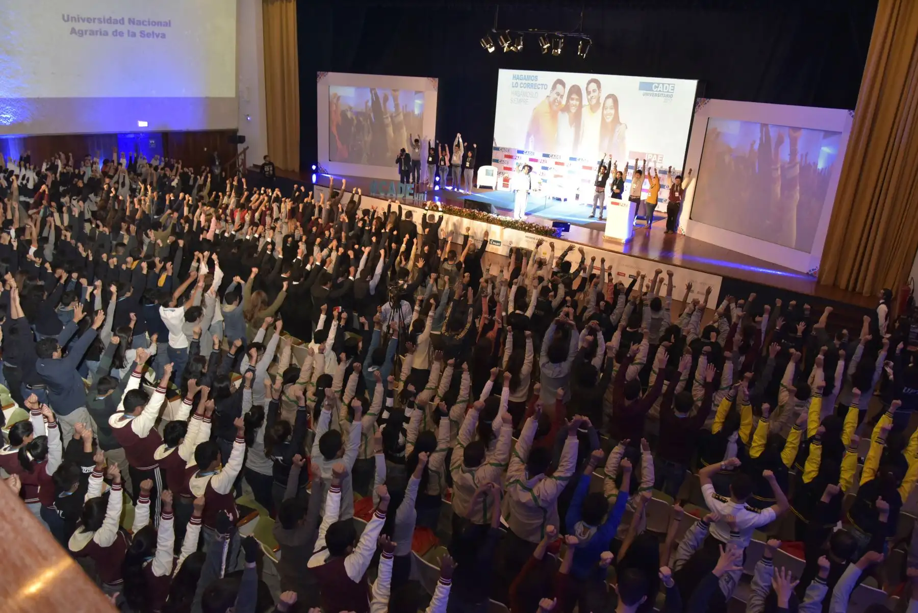 Jóvenes dieron inicio a CADE Universitario 2017. Foto: ANDINA/Difusión.