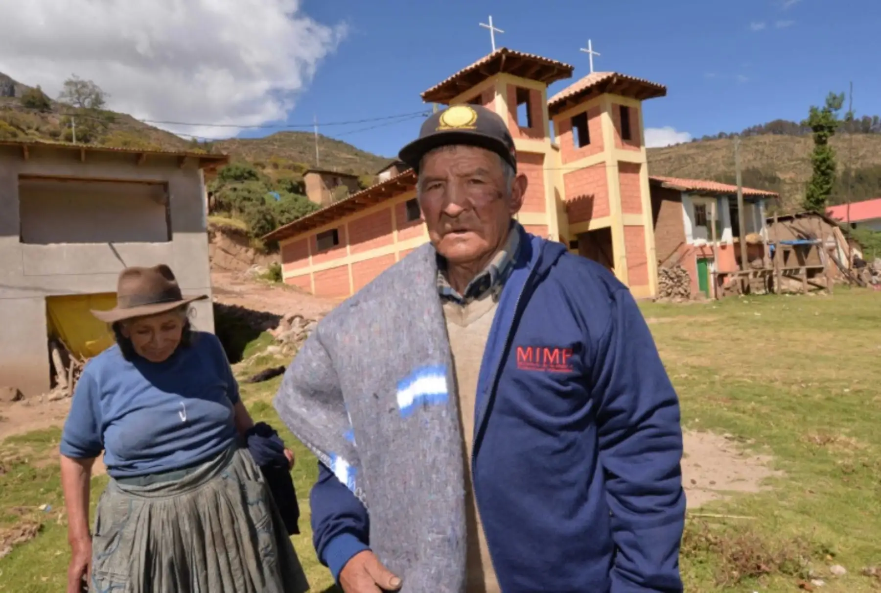 Ministerio de la Mujer y Poblaciones Vulnerables supervisa ejecución de plan frente a heladas en Apurímac.