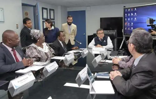 Delegación electoral de Zambia visita ONPE
