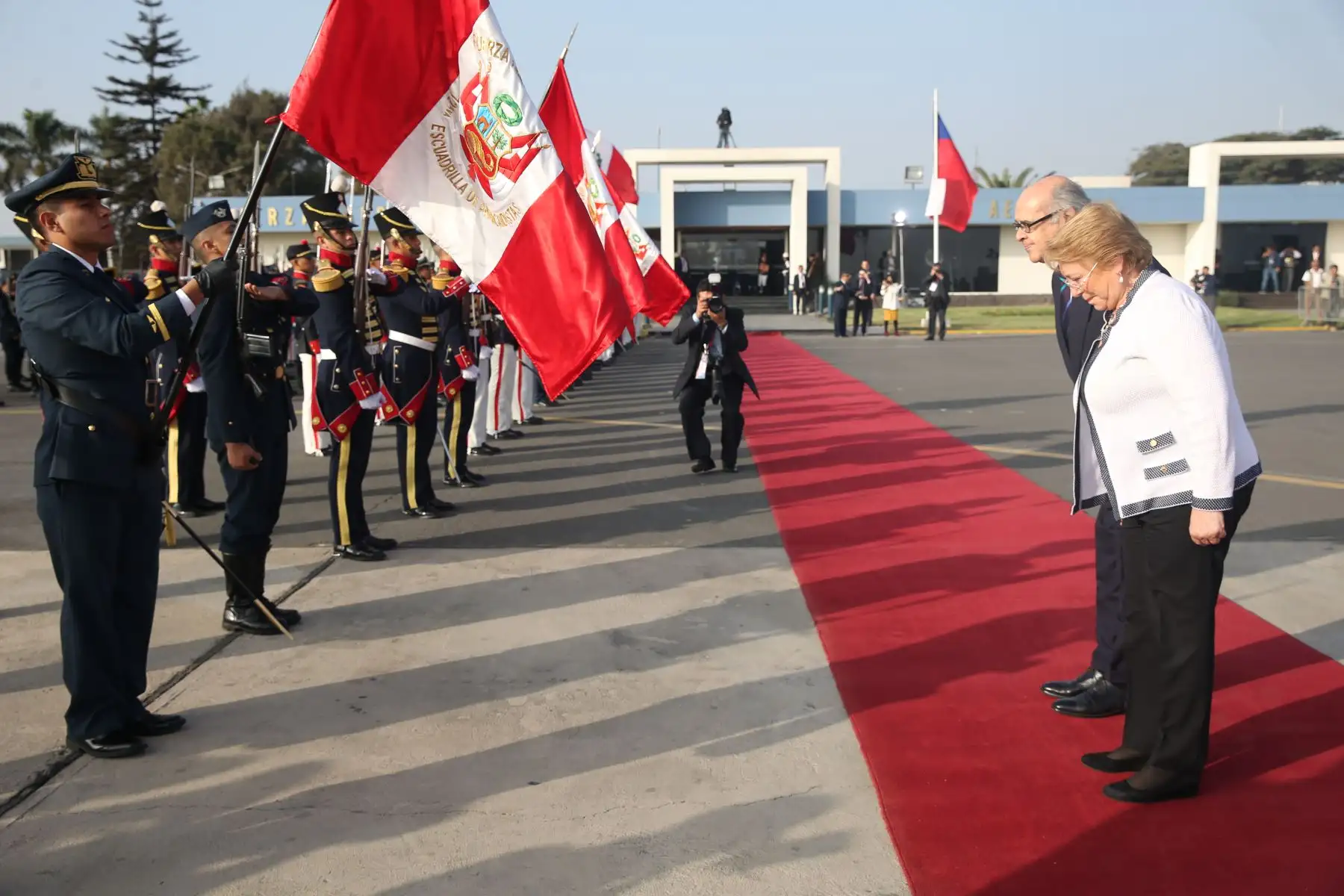 LIMA,PERÚ-JULIO 06. Presidenta Bachelet llegó a Lima para participar en Gabinete Binacional Perú-Chile.Foto: ANDINA/archivo.