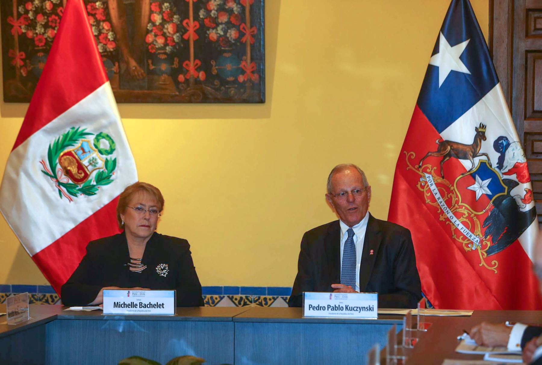 Los presidentes del Perú, Pedro Pablo Kuczynski, y de Chile, Michelle Bachelet, se reunen con empresarios de ambos países en la sede de la Cancillería, en el marco del Encuentro Presidencial y I Gabinete Binacional Perú-Chile. Foto: ANDINA/ Prensa Presidencia