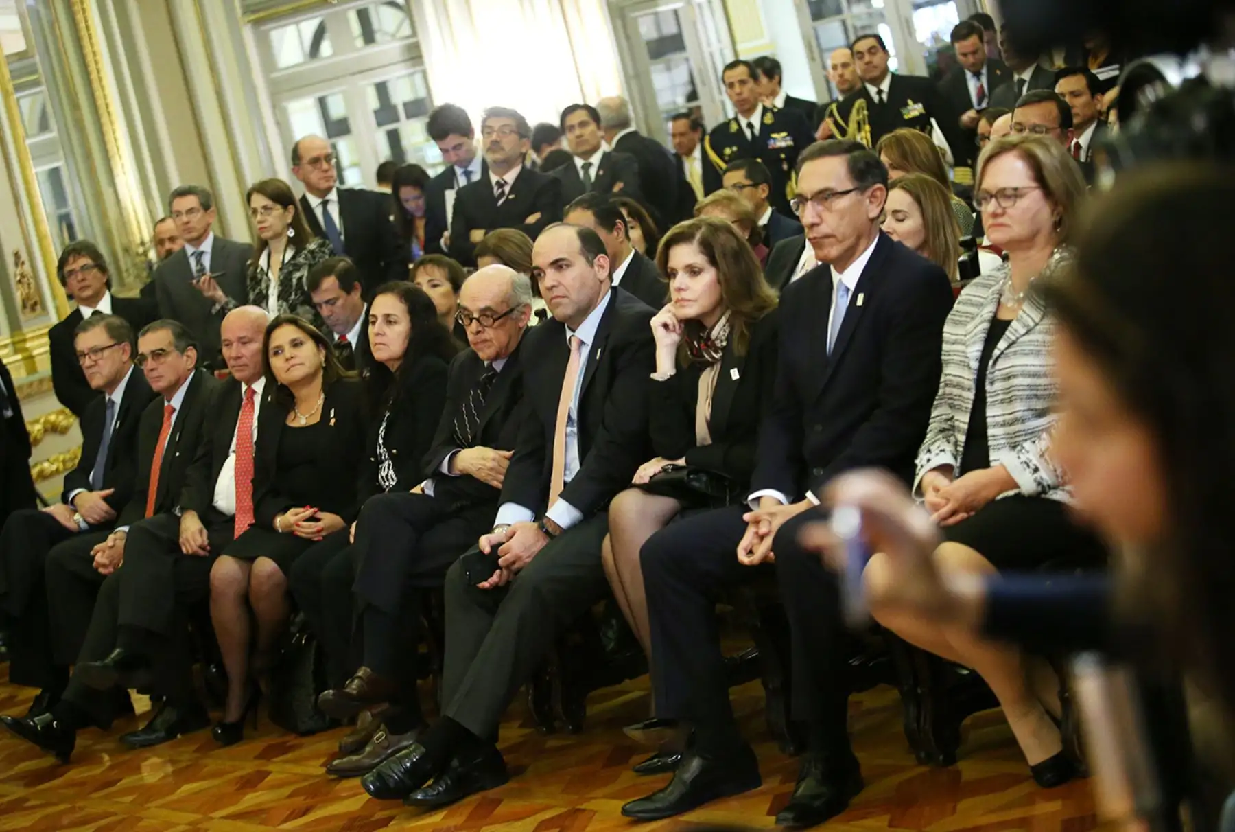 LIMA,PERÚ-JULIO 07. Presidente Pedro Pablo Kuczynski; y su homóloga de Chile, Michelle Bachelet, firmaron la Declaración de Lima y el Plan de Acción tras el I Gabinete Binacional Ministerial Perú-Chile, realizado hoy en Lima. Foto: ANDINA/Melina Mejía