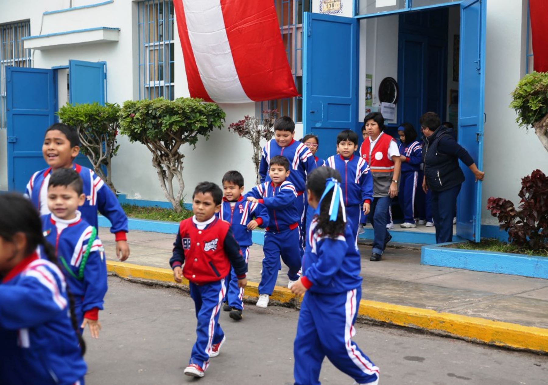 Más de 8 millones de escolares participaron en III Simulacro Nacional de Sismo y Tsunami. Foto: ANDINA/Difusión.