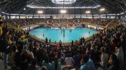 Región Lima inauguró moderan infraestructura del Coliseo Cerrado de Barranca.