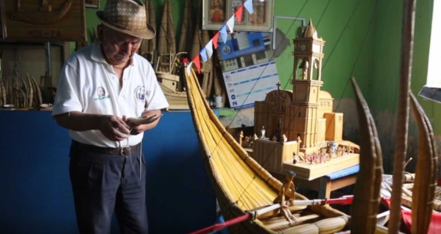 El Ministerio de Cultura inauguró hoy “Ruraq Maki: Hecho a Mano”, la feria artesanal más importante del Perú que este año reúne en la sala Kuélap a 130 colectivos de maestros artesanos en una exposición venta de su arte popular y tradicional.