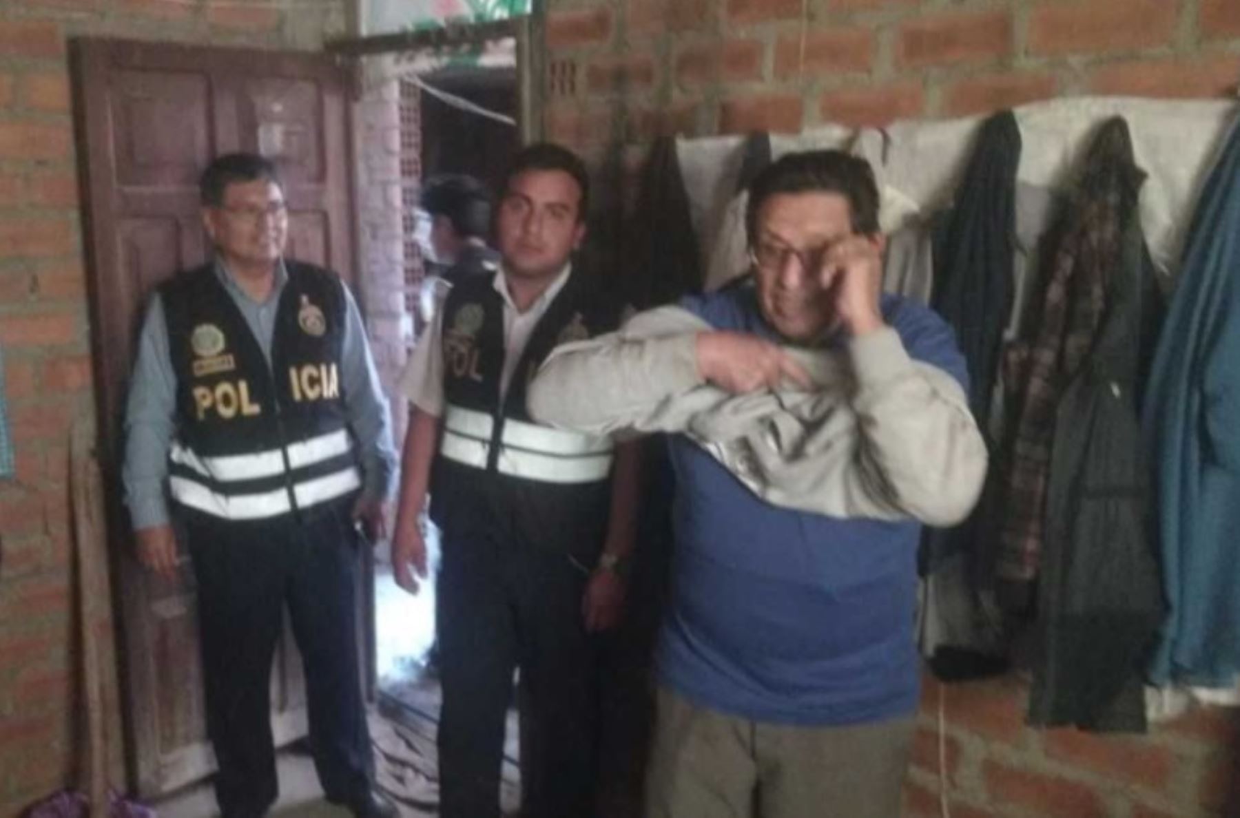 La Policía Nacional del Perú (PNP), capturó hoy al exalcalde del distrito de Samanco, Jaime Casana Escobedo, quien figuraba en el Programa de Recompensas